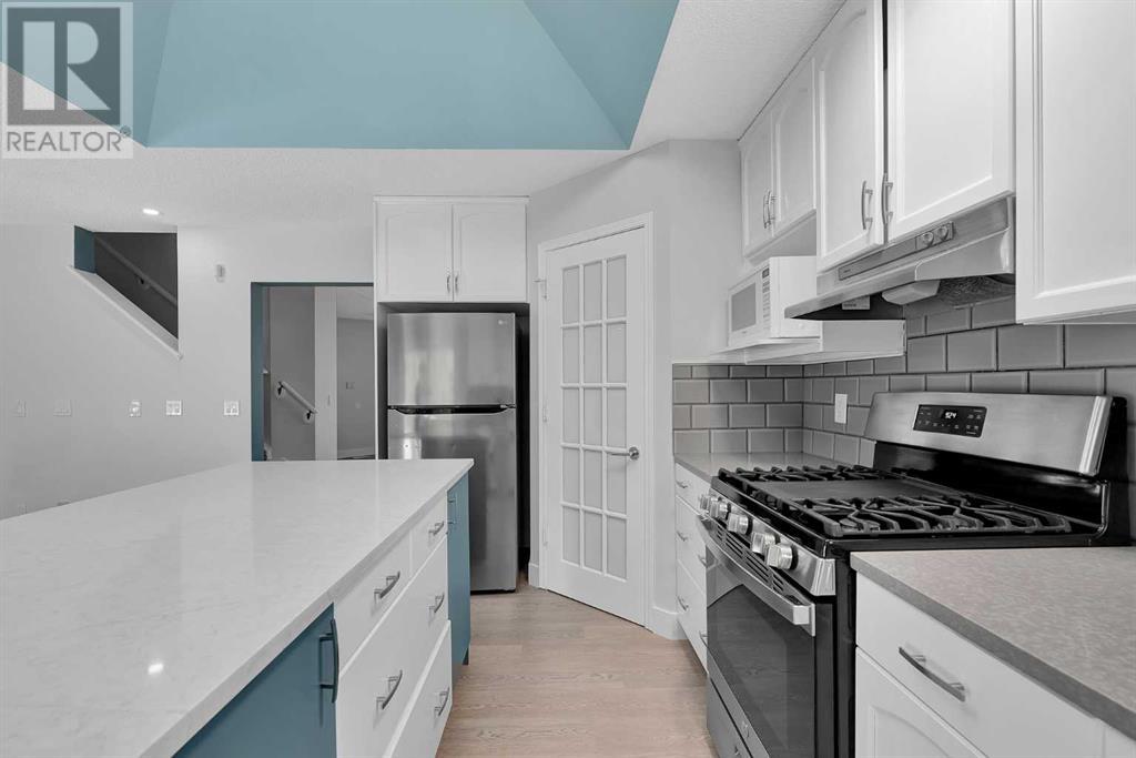 Single Family House for Sale in  Hidden Circle NW Hidden Valley Calgary 