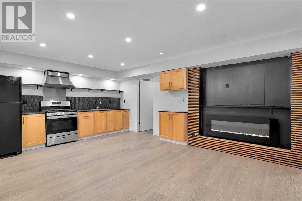 Single Family House for Sale in  Hidden Circle NW Hidden Valley Calgary 