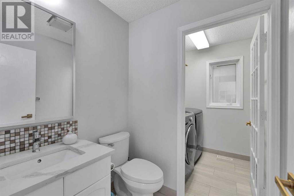 Single Family House for Sale in  Hidden Circle NW Hidden Valley Calgary 
