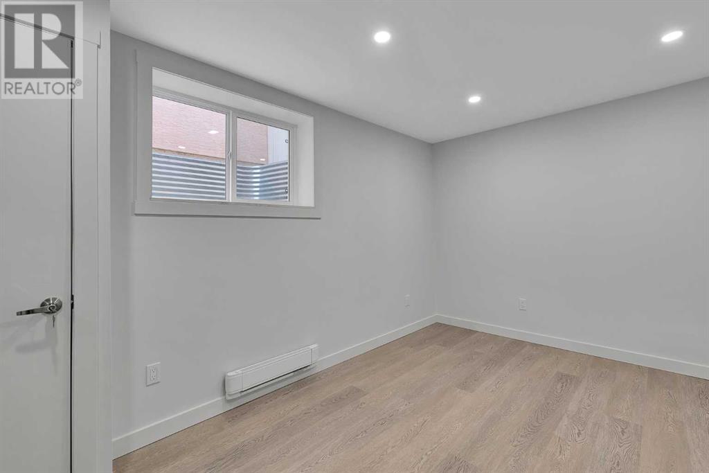 Single Family House for Sale in  Hidden Circle NW Hidden Valley Calgary 