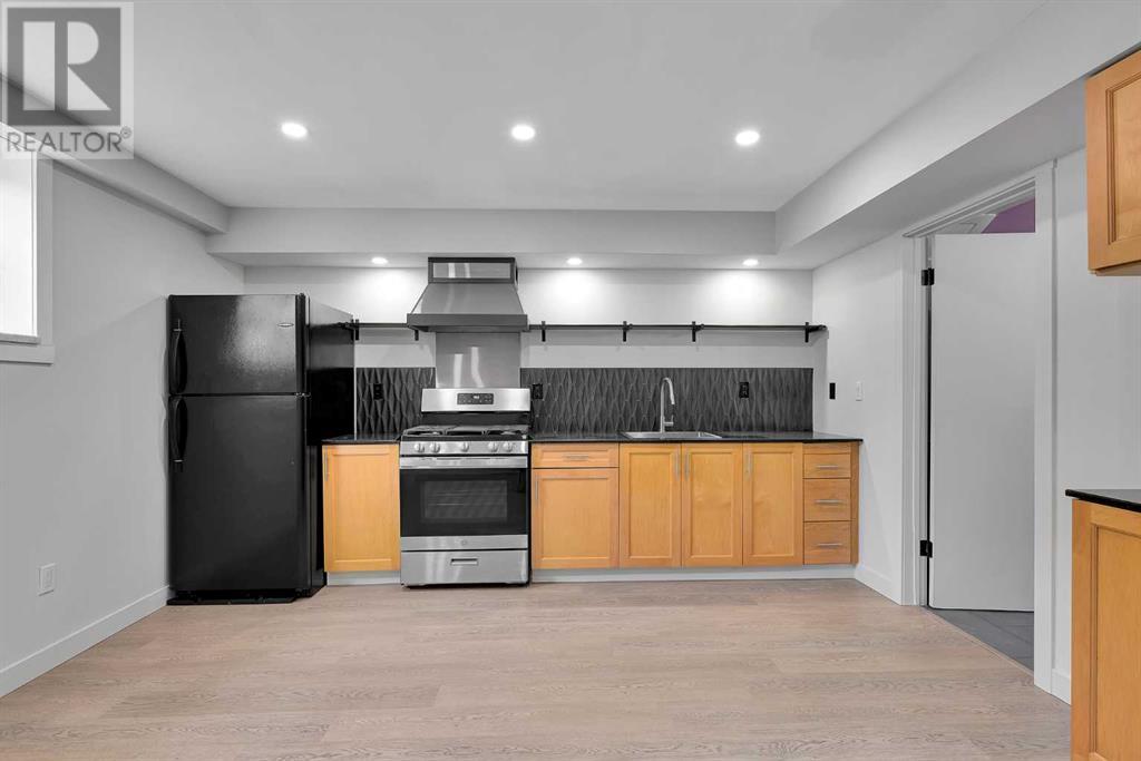 Single Family House for Sale in  Hidden Circle NW Hidden Valley Calgary 