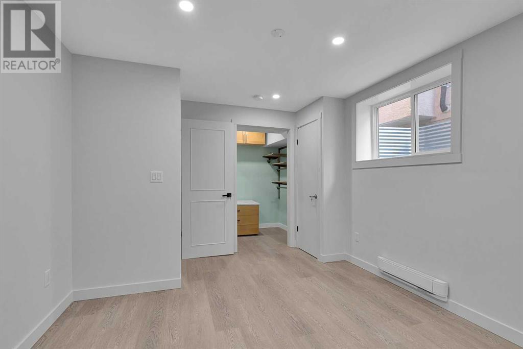 Single Family House for Sale in  Hidden Circle NW Hidden Valley Calgary 