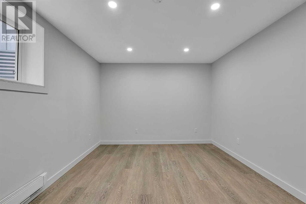 Single Family House for Sale in  Hidden Circle NW Hidden Valley Calgary 
