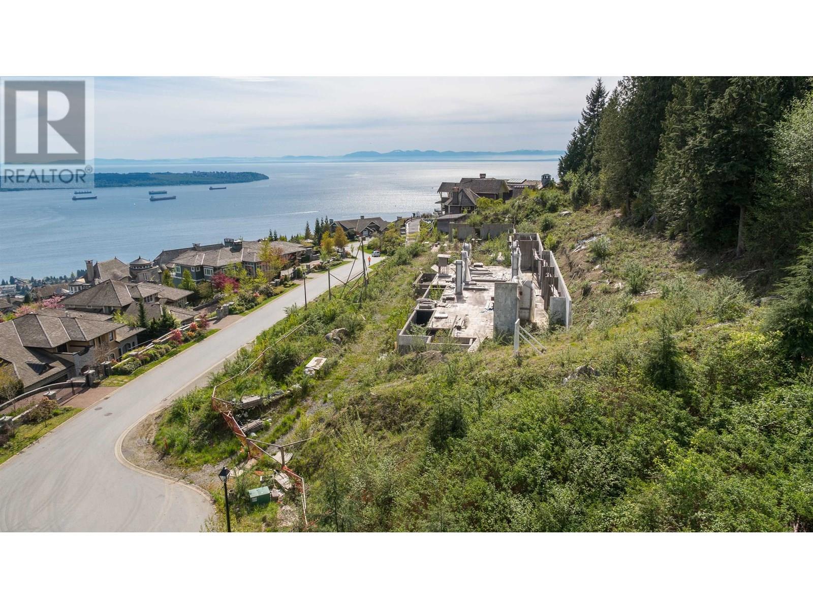 2345 KADLEC COURT, West Vancouver
