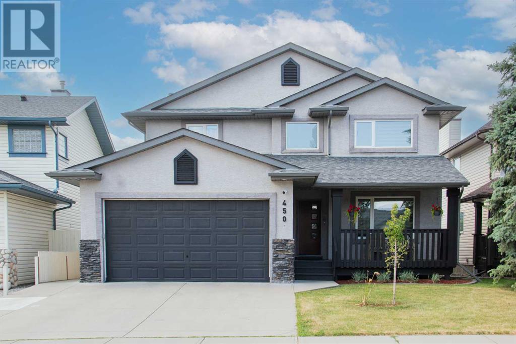 Photo 2 of 450 Cimarron Circle, Okotoks AB