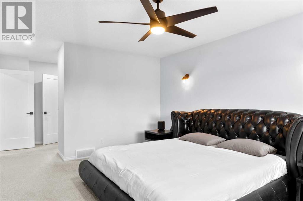 Photo 23 of 450 Cimarron Circle, Okotoks AB