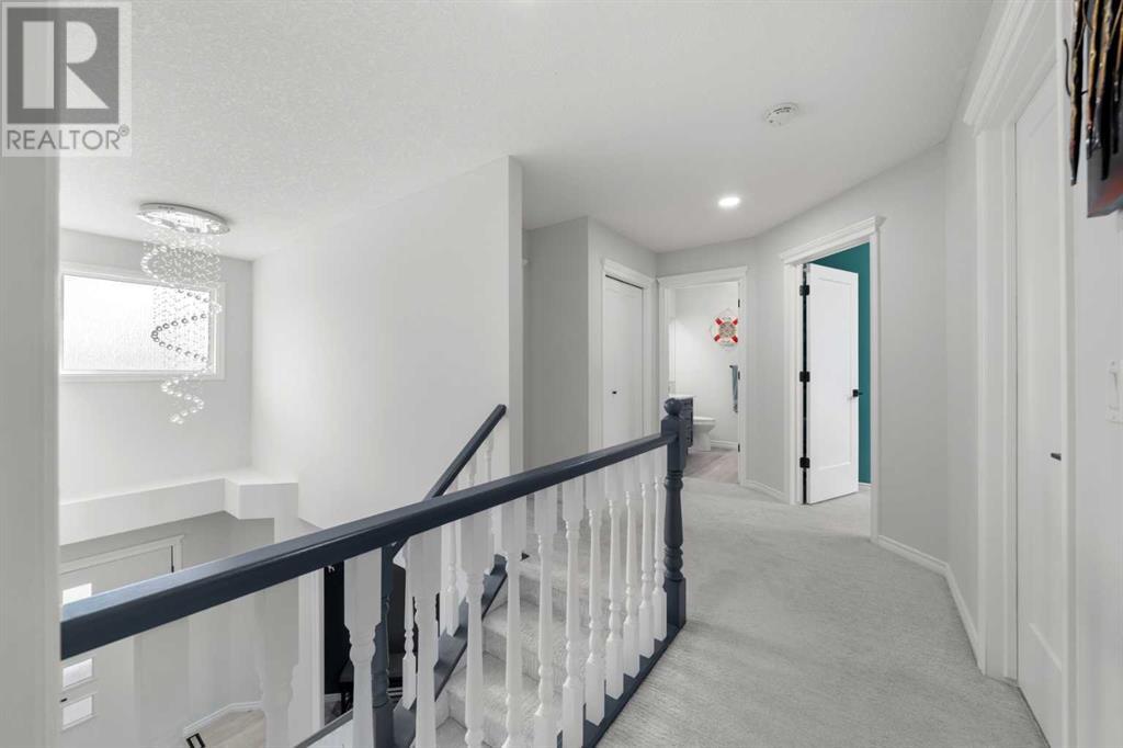 Photo 28 of 450 Cimarron Circle, Okotoks AB