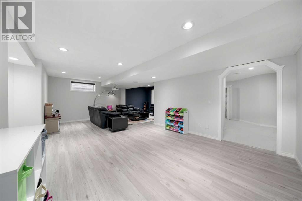 Photo 38 of 450 Cimarron Circle, Okotoks AB