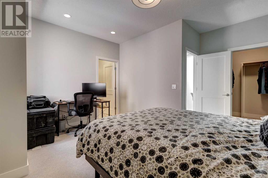 Single Family House for Sale in   A Street SW Richmond Calgary 