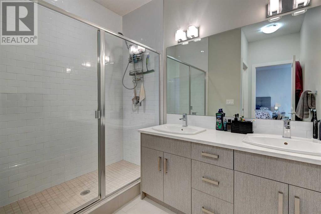 Single Family House for Sale in   A Street SW Richmond Calgary 
