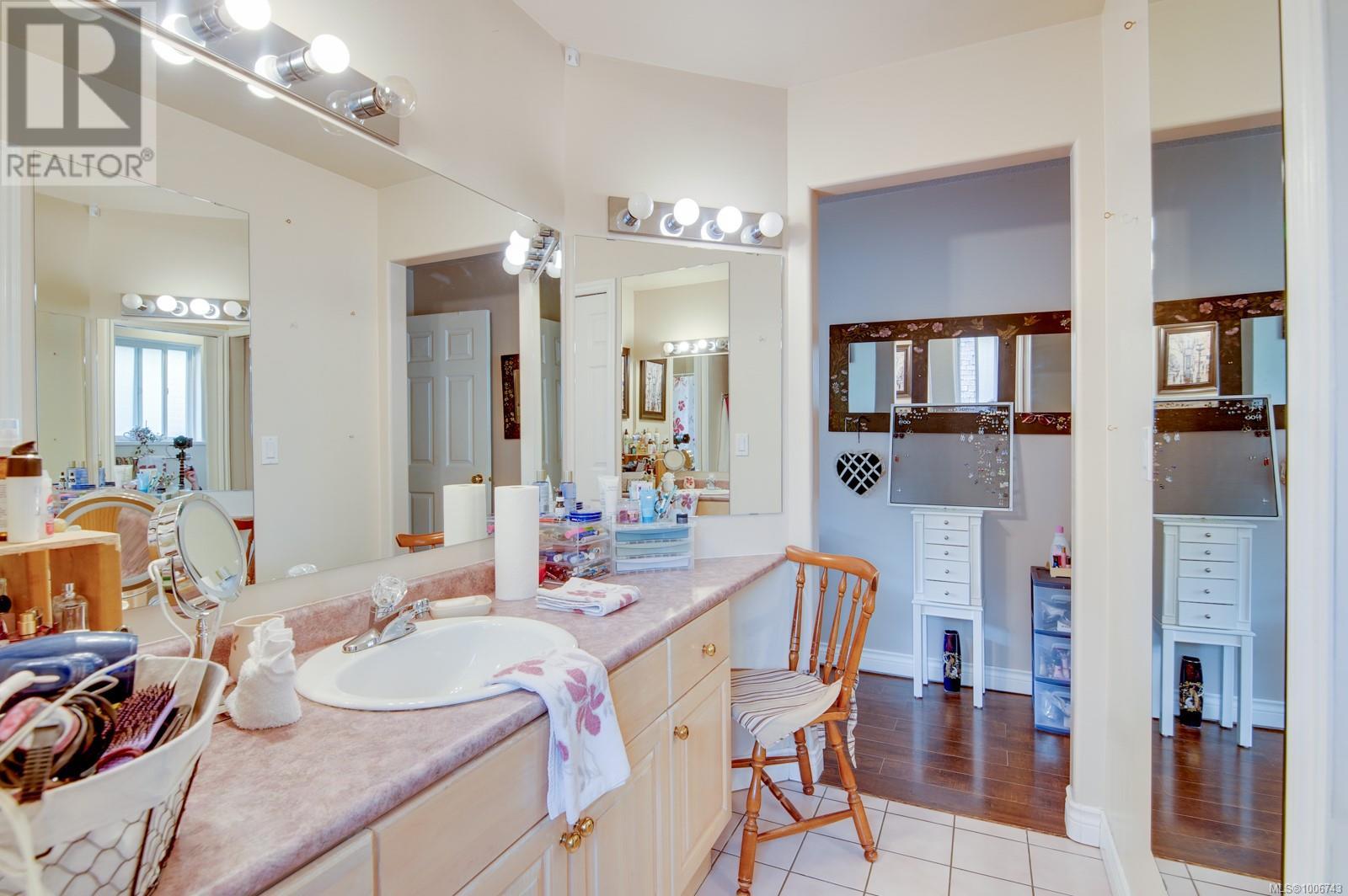 4547 Wellington Ave, Port Alberni