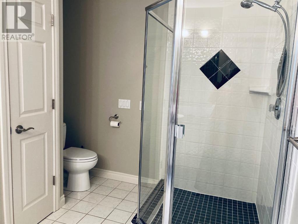 Single Family House for Sale in   Avenue SW South Calgary Calgary 