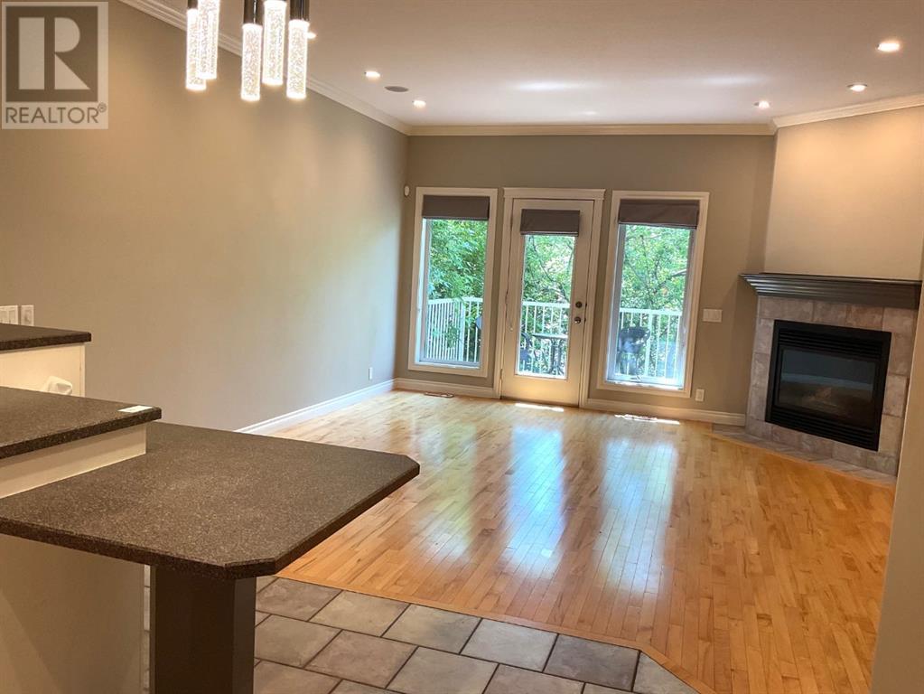 Single Family House for Sale in   Avenue SW South Calgary Calgary 