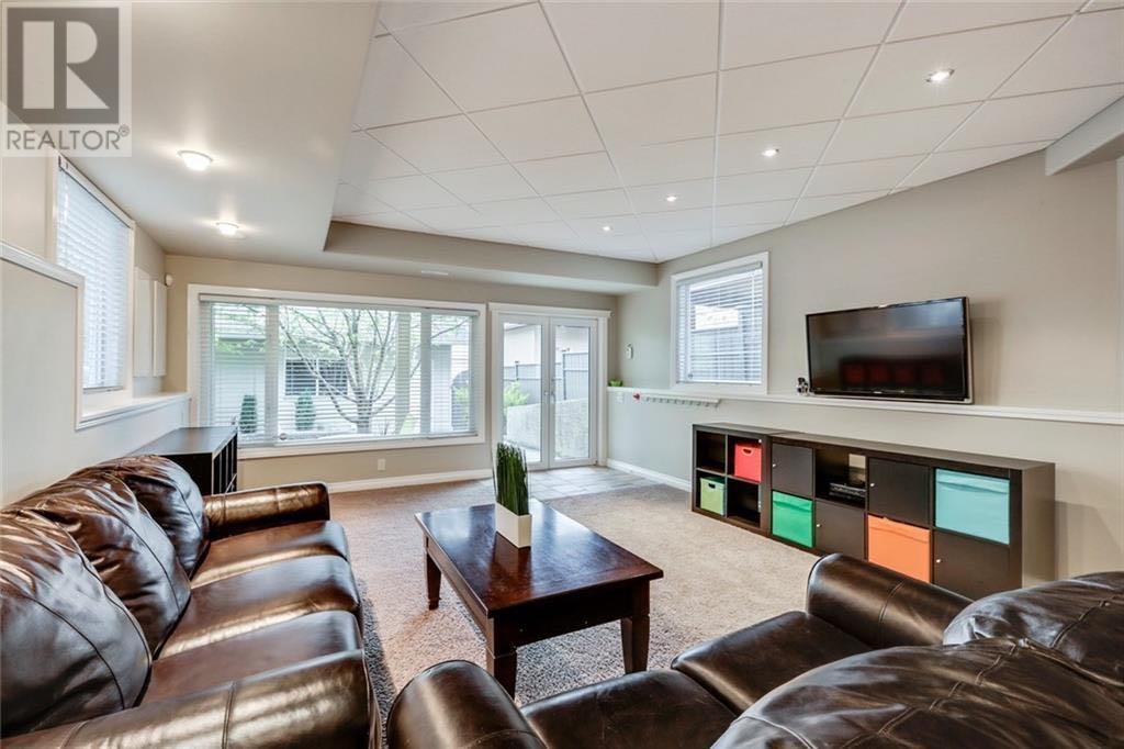 Single Family House for Sale in   Avenue SW South Calgary Calgary 