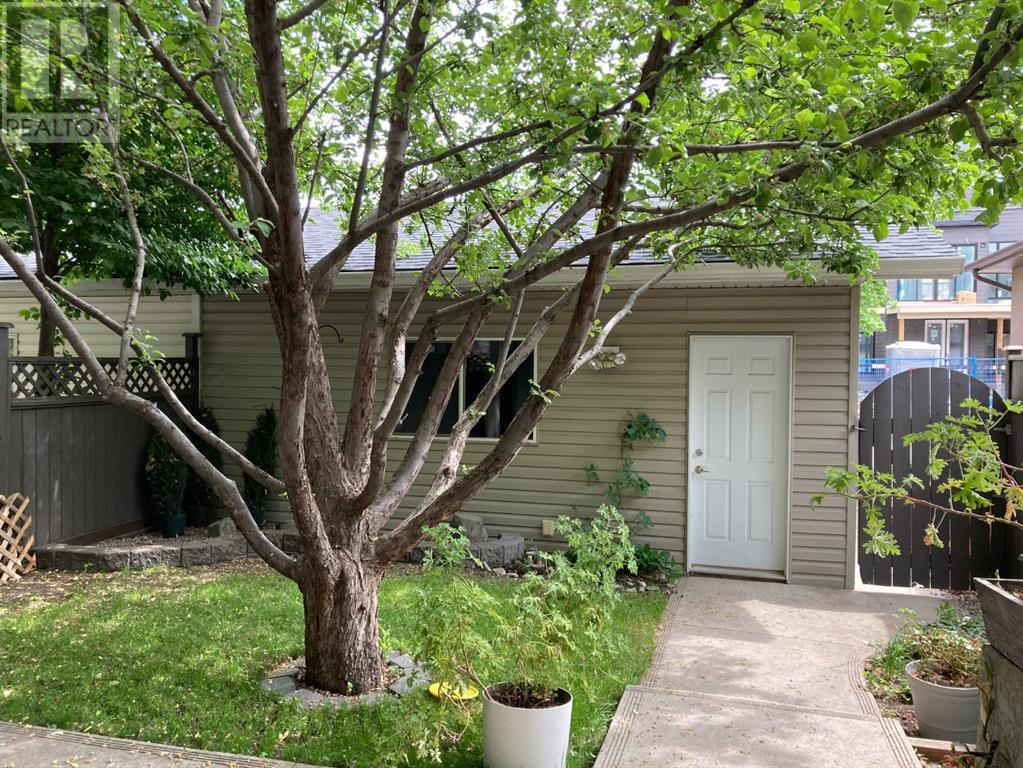 Single Family House for Sale in   Avenue SW South Calgary Calgary 