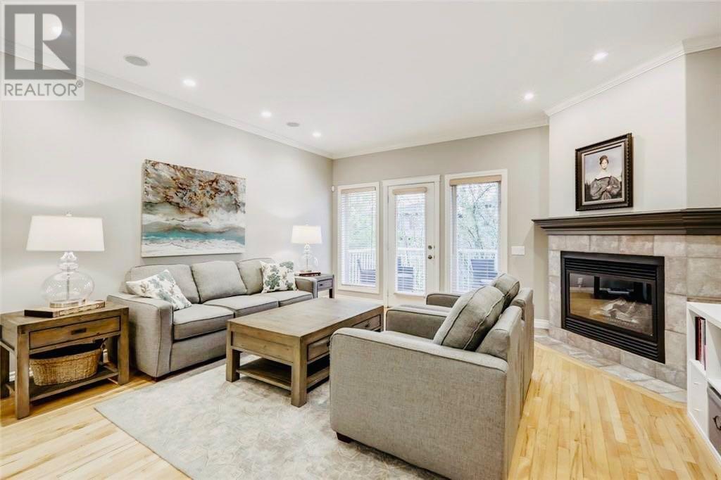 Single Family House for Sale in   Avenue SW South Calgary Calgary 