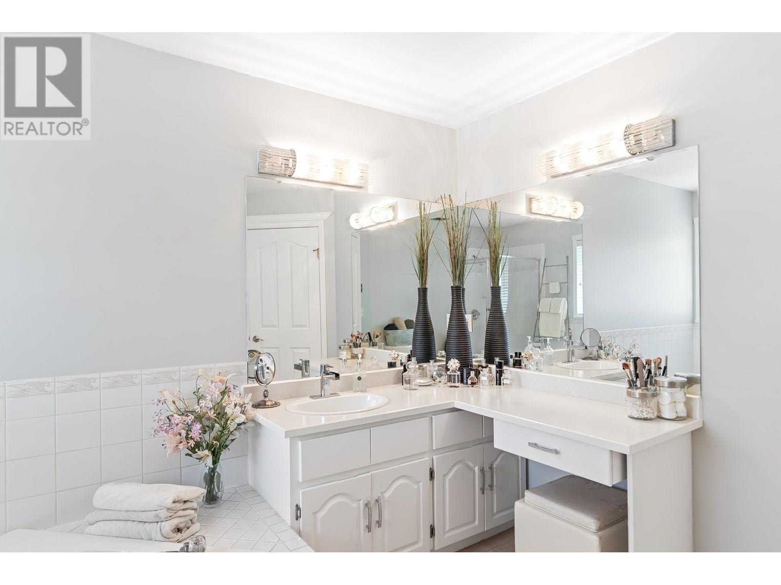 12457 188 STREET, Pitt Meadows