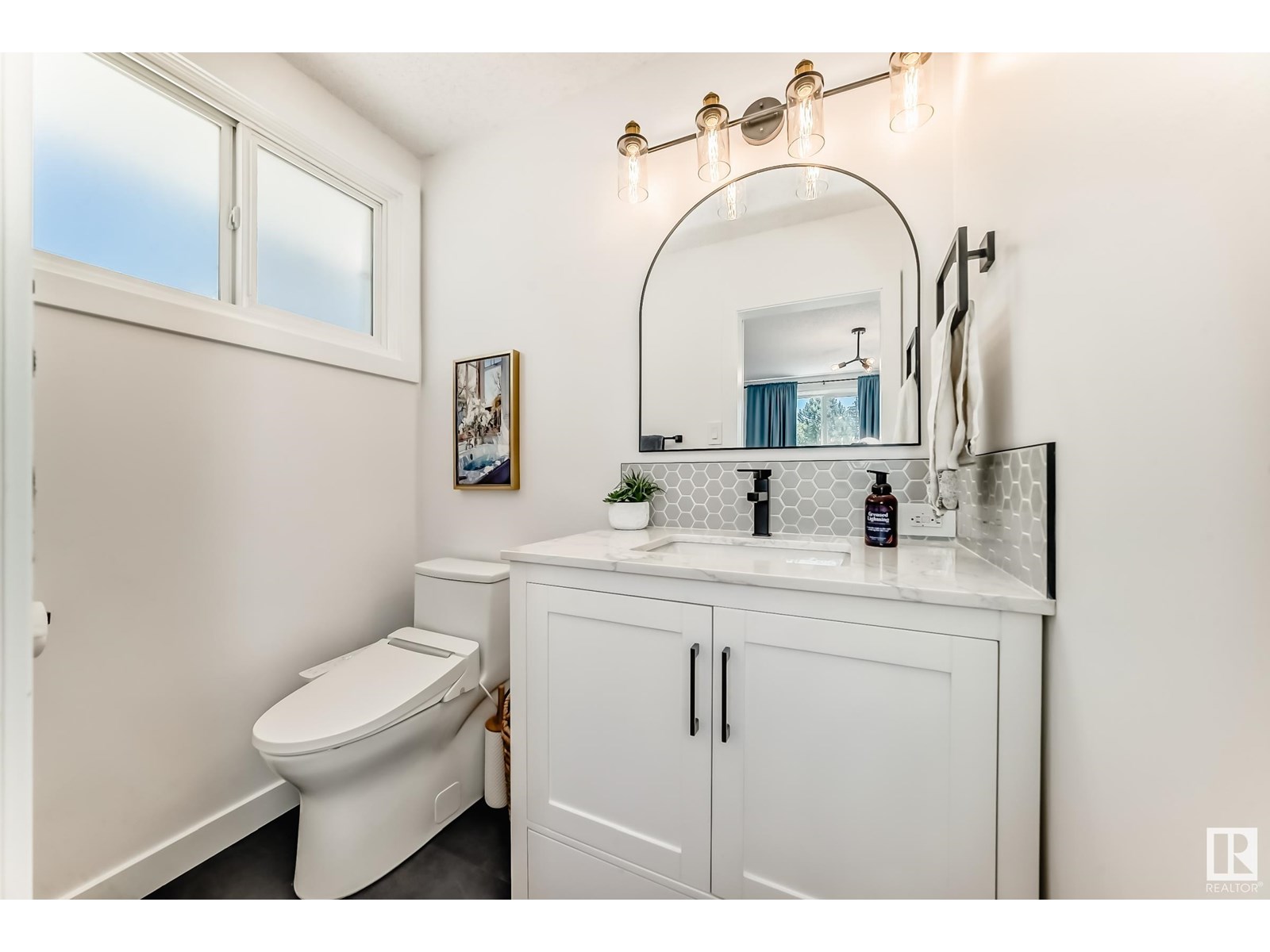 Photo 37 of 15226 81 Av Nw, Edmonton AB