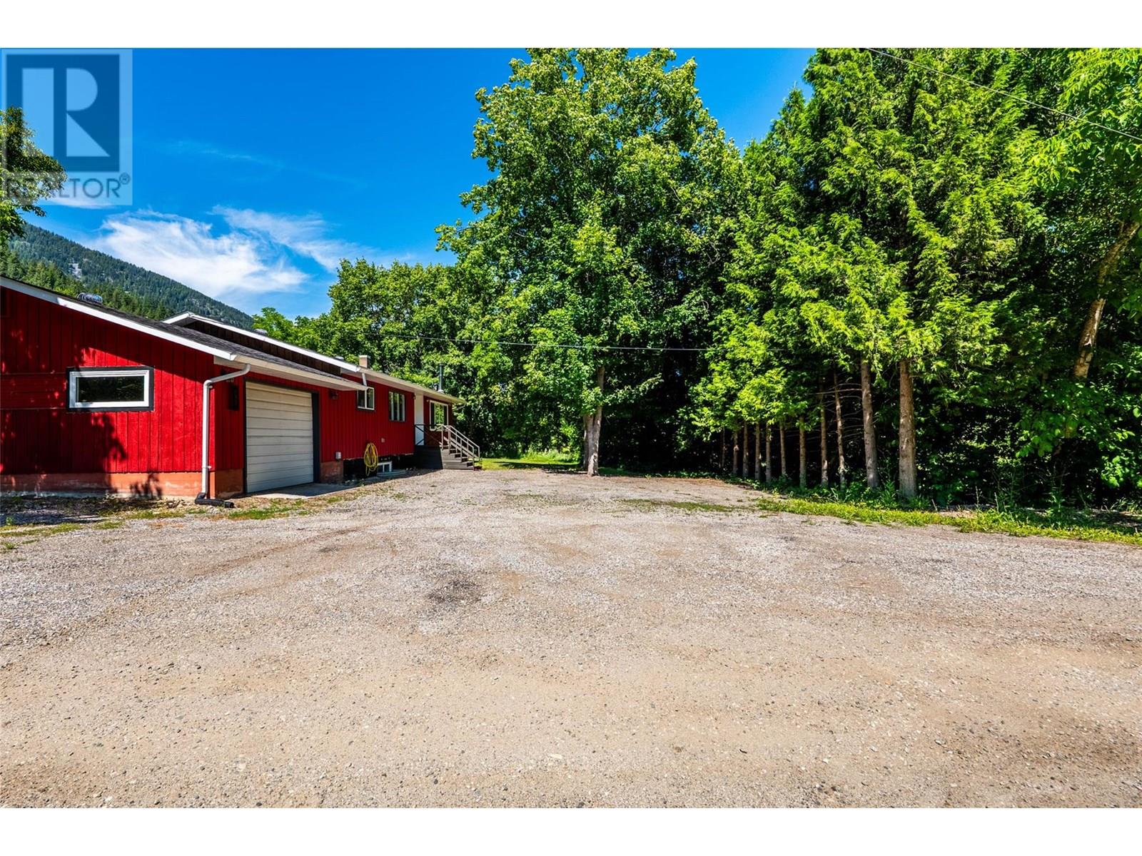 1801 3A Highway, Castlegar