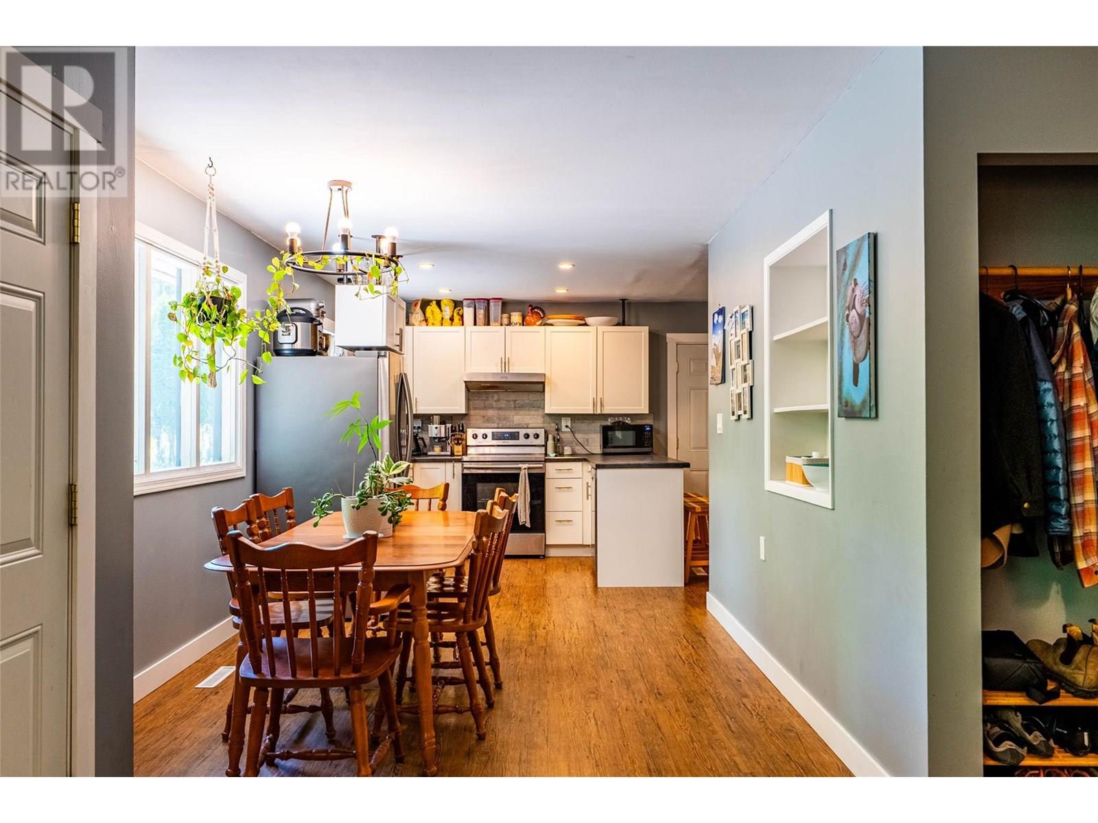 1801 3A Highway, Castlegar