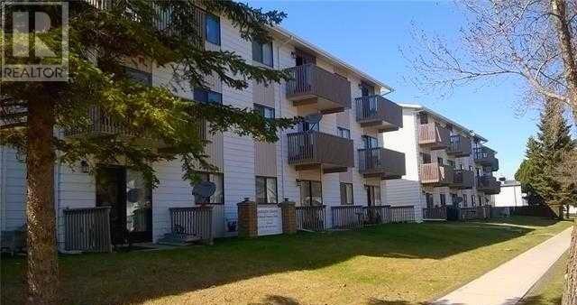 Single Family House Low rise for Sale in   Mount Pleasant Drive Mount Pleasant Camrose 