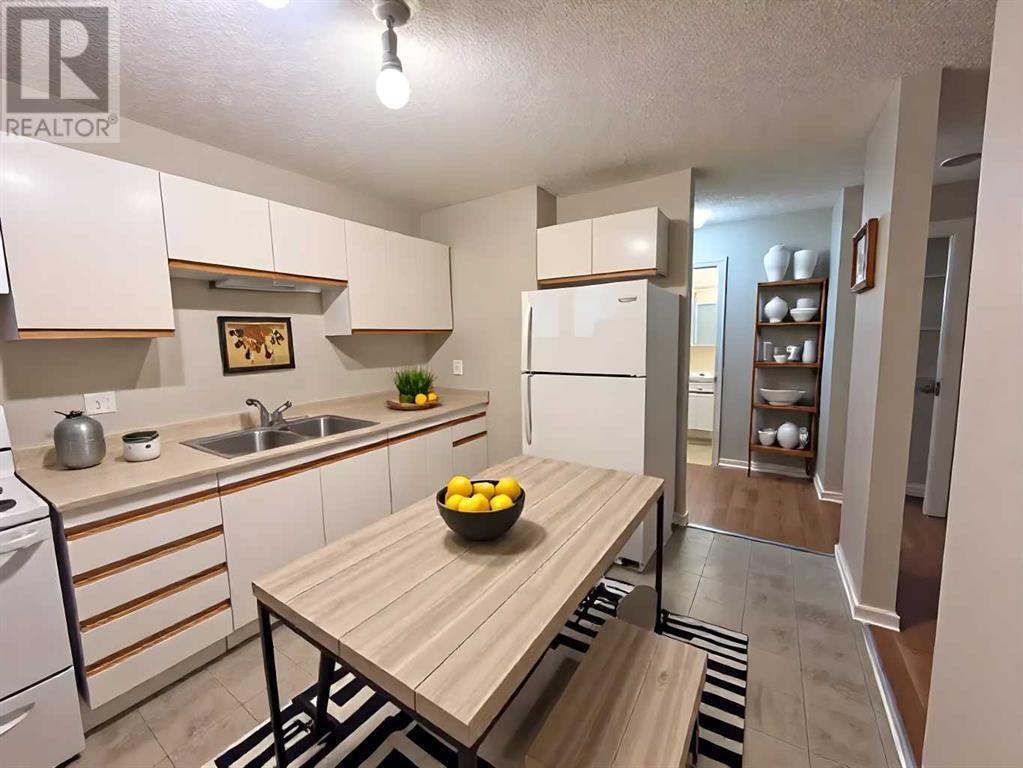 Single Family House Low rise for Sale in   Mount Pleasant Drive Mount Pleasant Camrose 