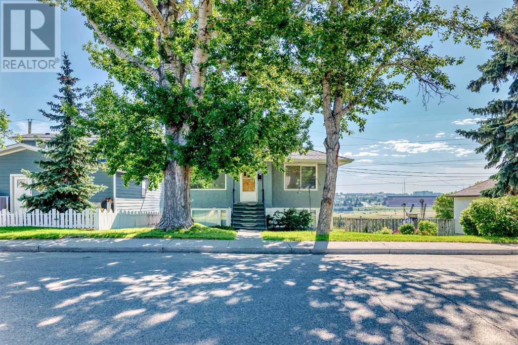 Single Family House Bungalow for Sale in  Child Avenue NE Renfrew Calgary 