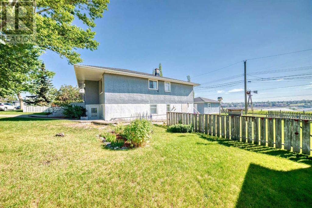 Single Family House Bungalow for Sale in  Child Avenue NE Renfrew Calgary 