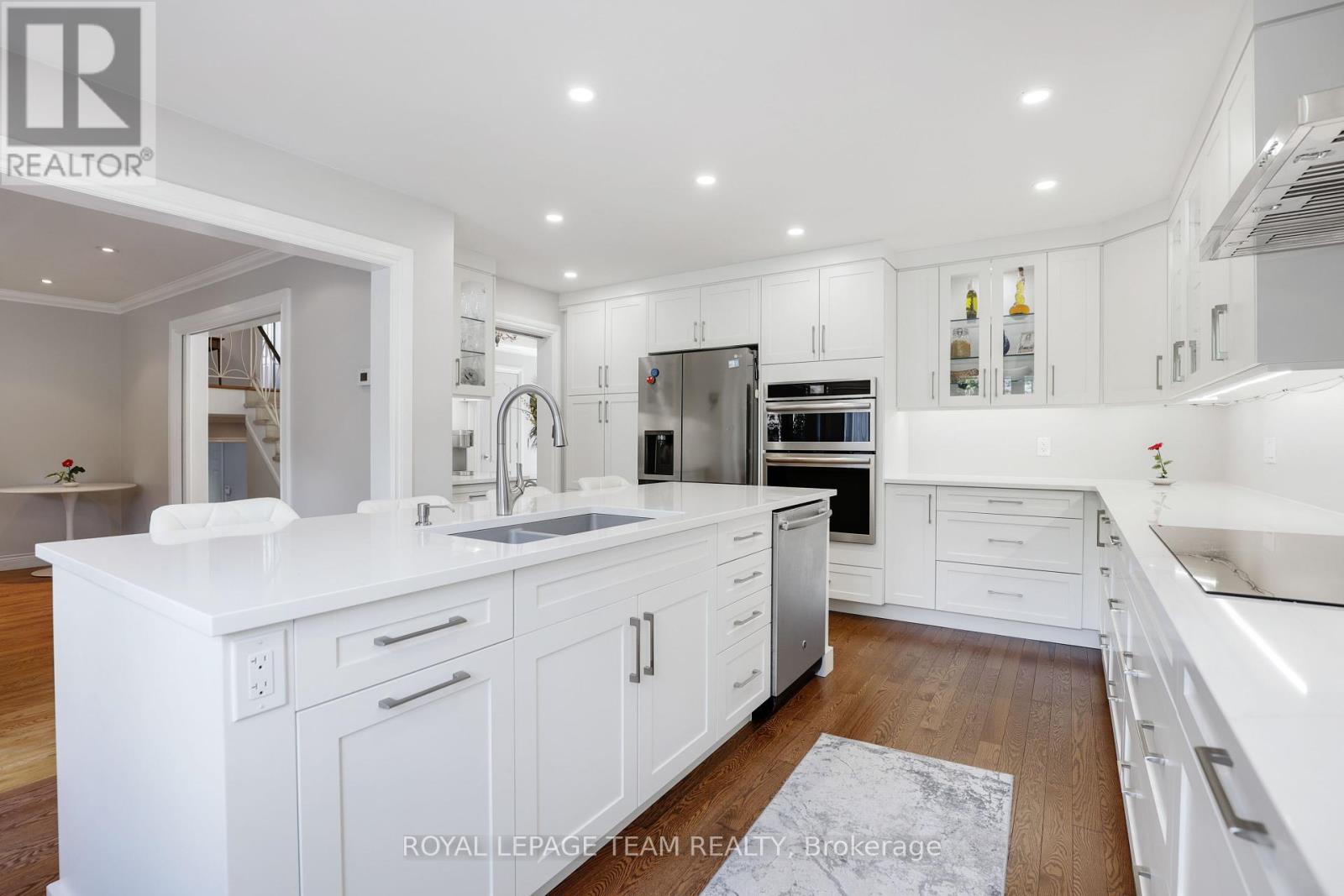Photo 18 of 1939 Wembley Avenue, Ottawa ON