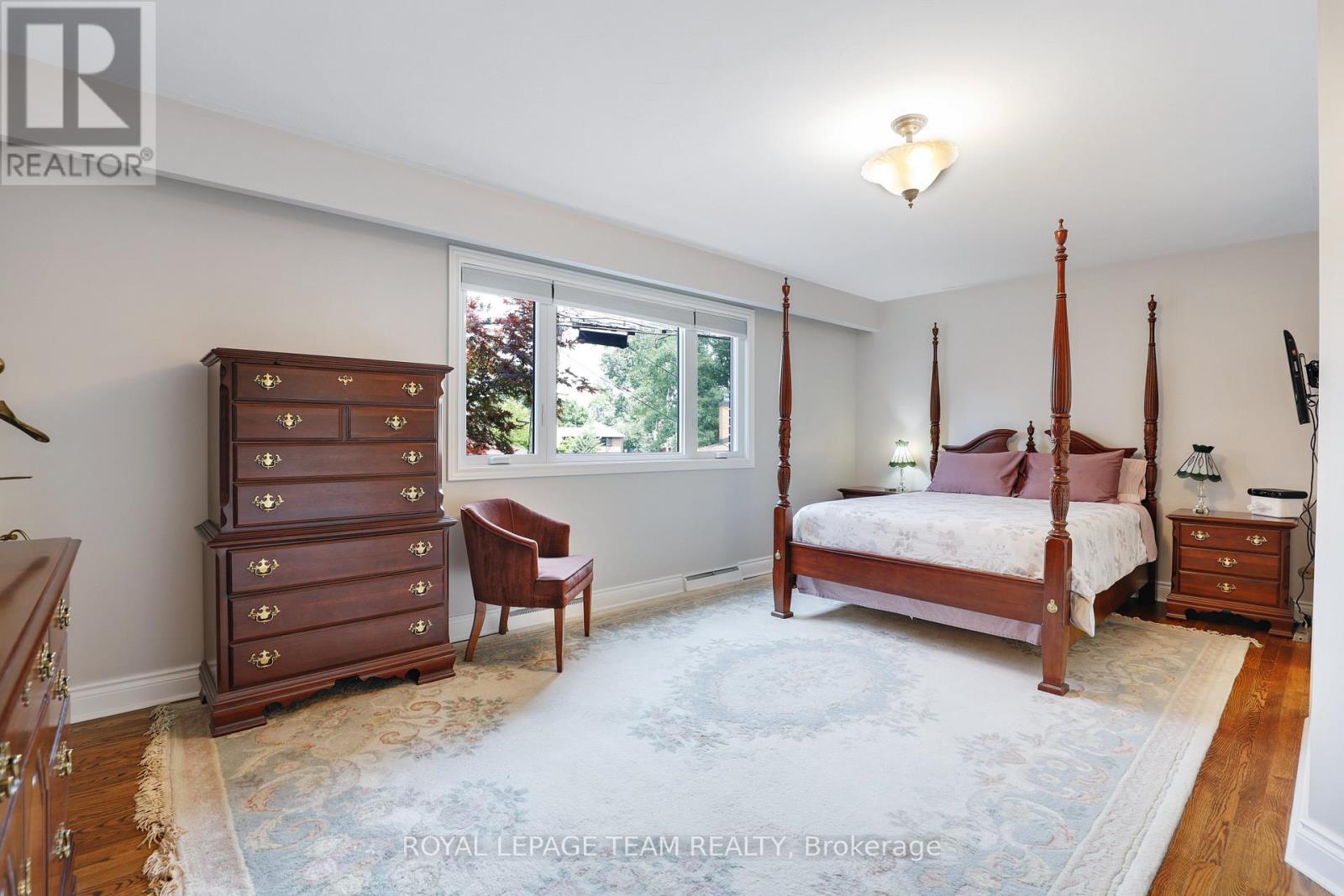 Photo 44 of 1939 Wembley Avenue, Ottawa ON