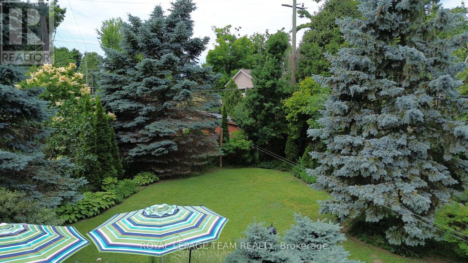 Photo 1 of 1939 Wembley Avenue, Ottawa ON