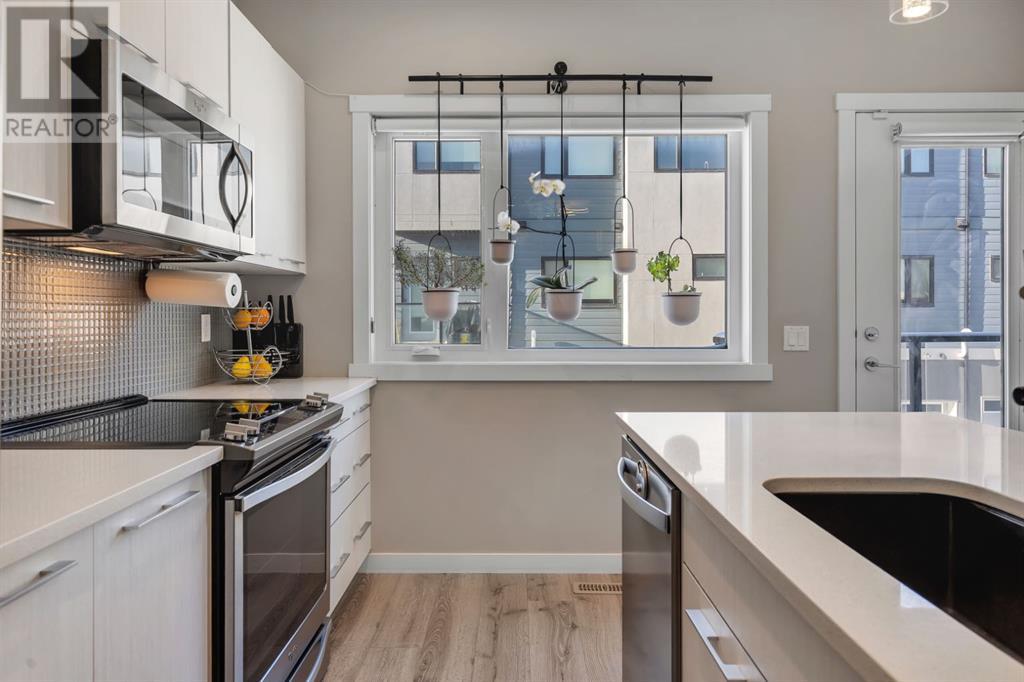 Single Family House for Sale in   Sherwood Square NW Sherwood Calgary 