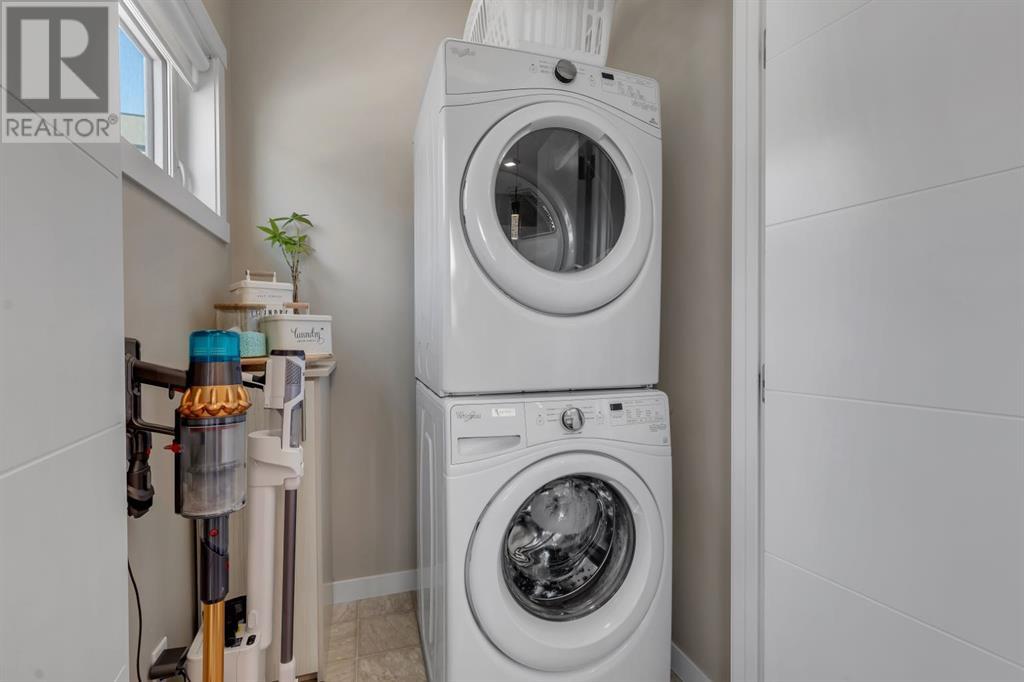 Single Family House for Sale in   Sherwood Square NW Sherwood Calgary 
