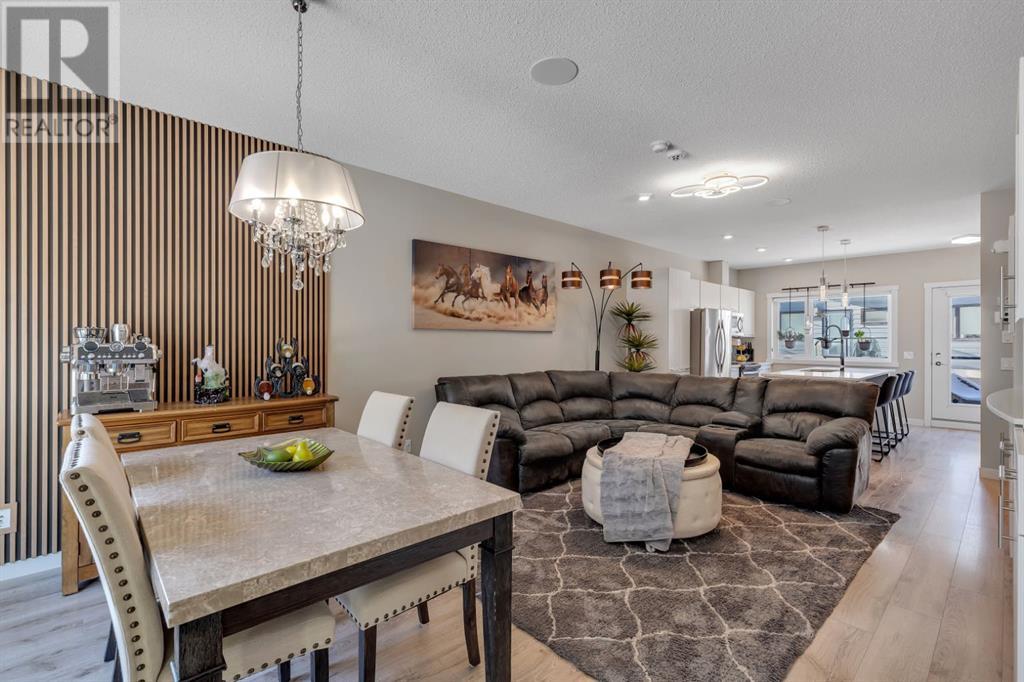 Single Family House for Sale in   Sherwood Square NW Sherwood Calgary 