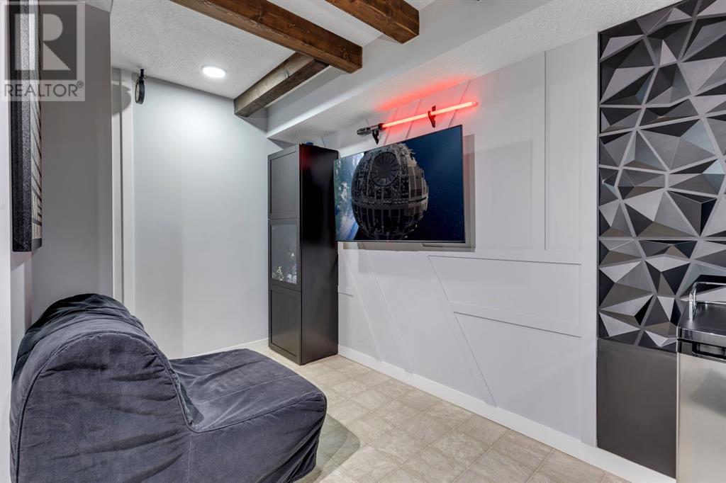 Single Family House for Sale in   Sherwood Square NW Sherwood Calgary 