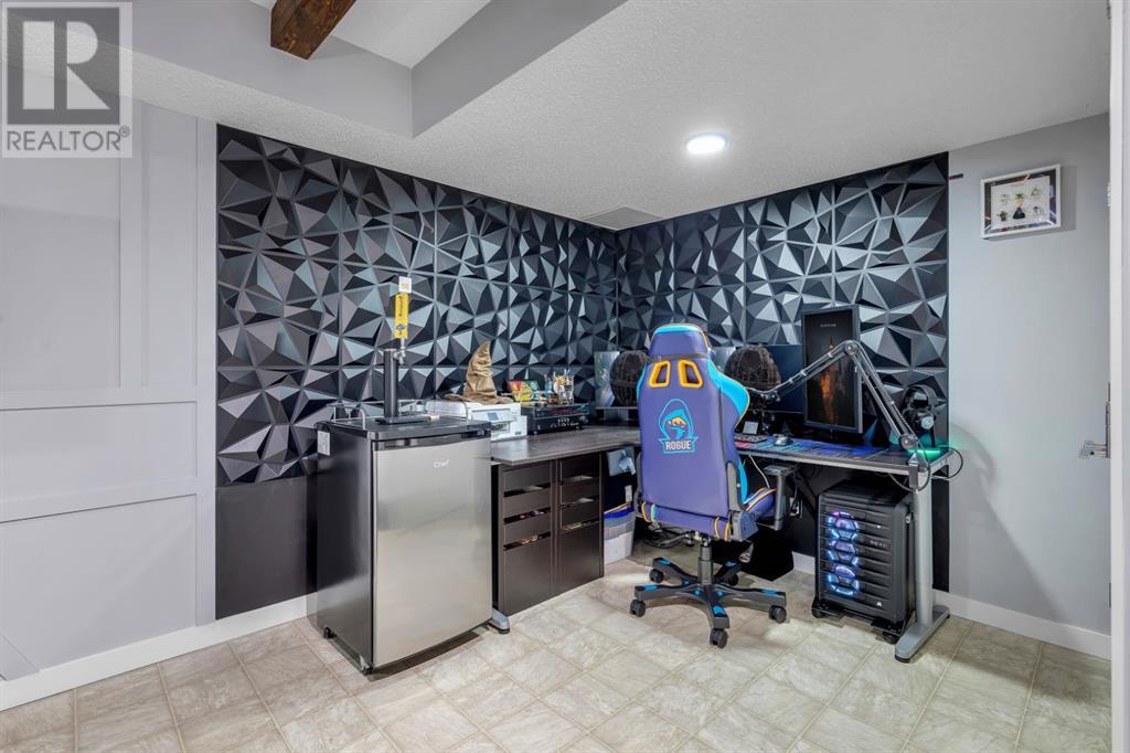 Single Family House for Sale in   Sherwood Square NW Sherwood Calgary 