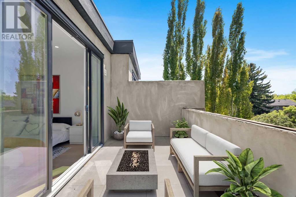 Single Family House for Sale in  A Street NW Mount Pleasant Calgary 