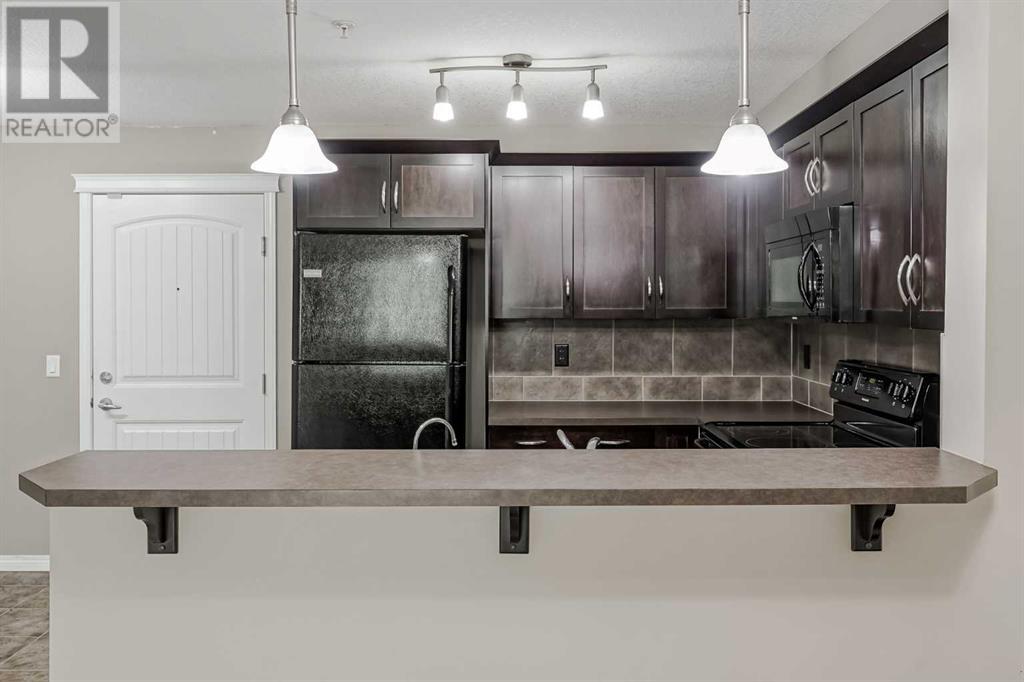 Single Family House for Sale in   Country Village Manor NE Country Hills Village Calgary 