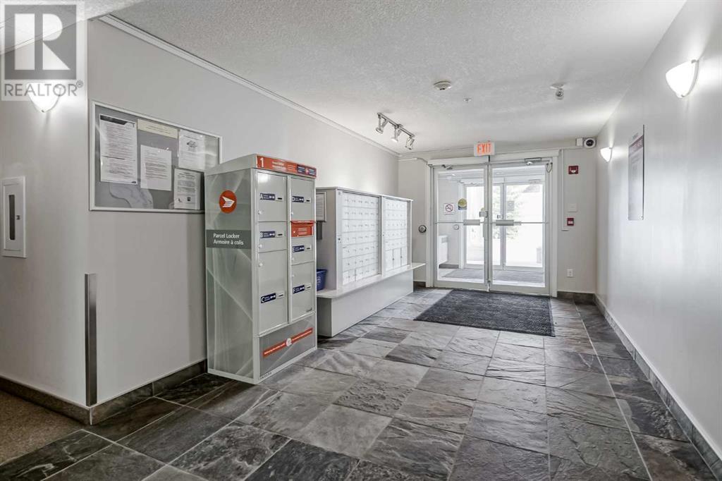 Single Family House for Sale in   Country Village Manor NE Country Hills Village Calgary 