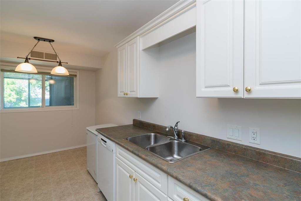 Photo 9 of 211 500 Cathcart Street, Winnipeg MB