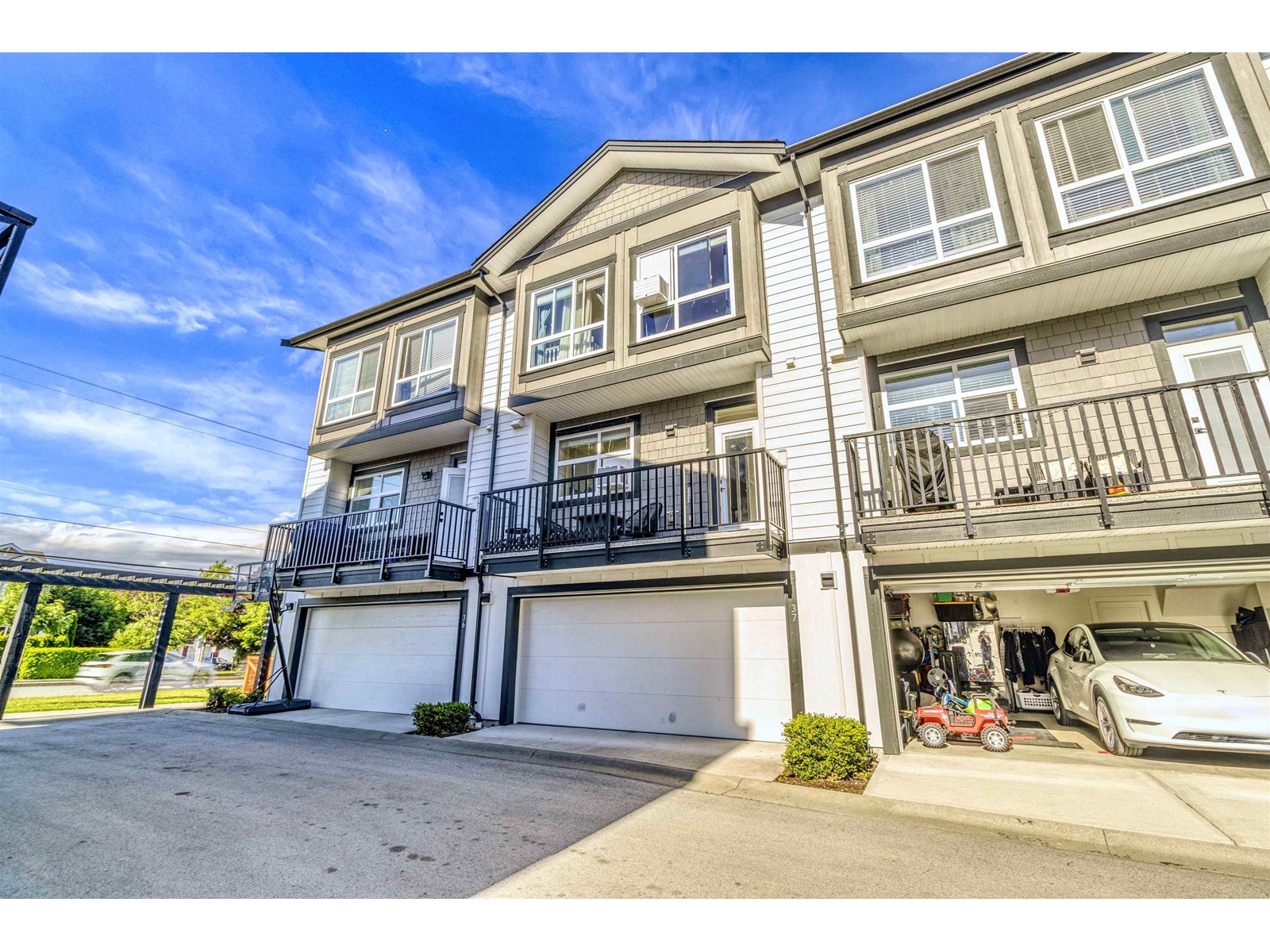 Photo 33 of 37 19255 Aloha Drive, Surrey BC