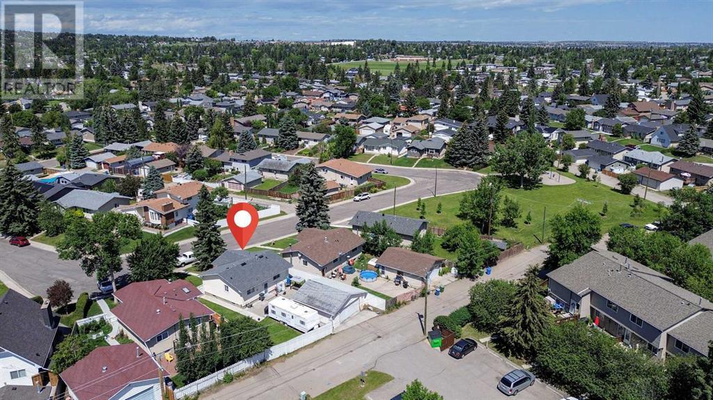 Single Family House Bungalow for Sale in  Huntchester Crescent NE Huntington Hills Calgary 