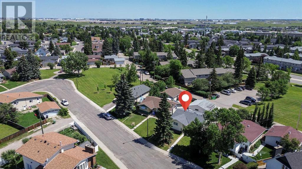Single Family House Bungalow for Sale in  Huntchester Crescent NE Huntington Hills Calgary 