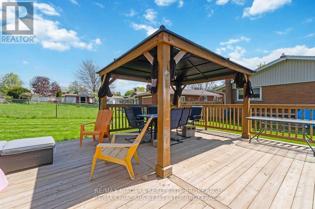 Photo 18 of 6579 Crawford Street, Niagara Falls ON