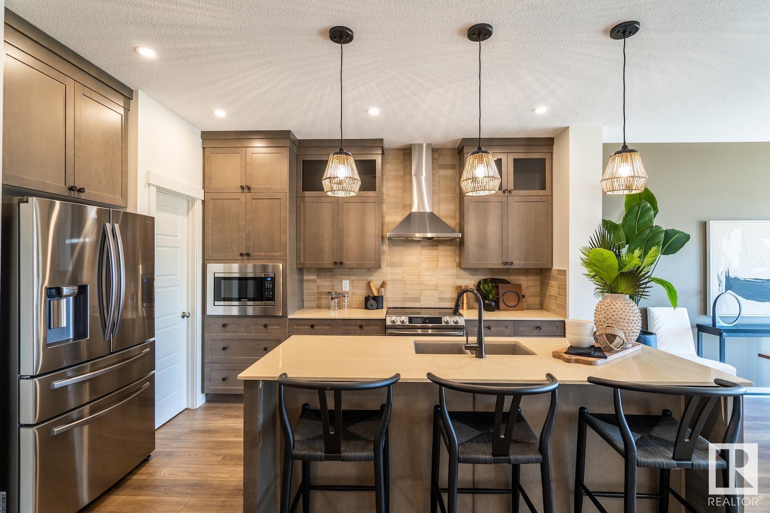 Photo 7 of 2270 194 A St Nw, Edmonton AB