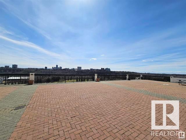 Photo 12 of 907 11307 99 Av Nw, Edmonton AB
