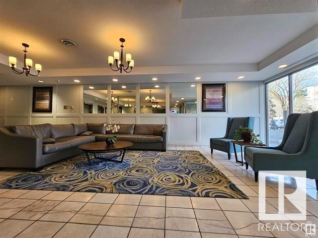 Photo 10 of 907 11307 99 Av Nw, Edmonton AB