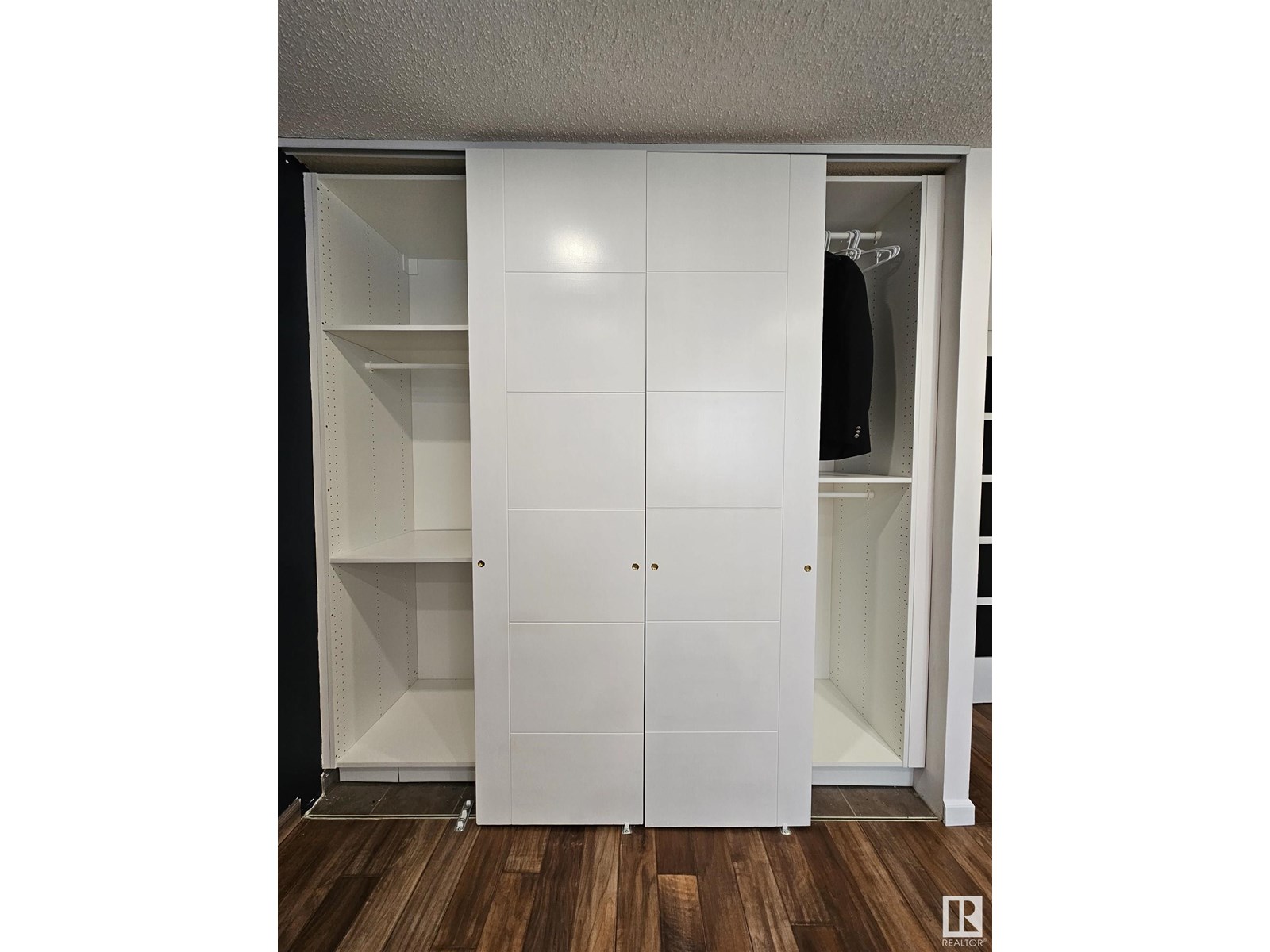 Photo 28 of 907 11307 99 Av Nw, Edmonton AB