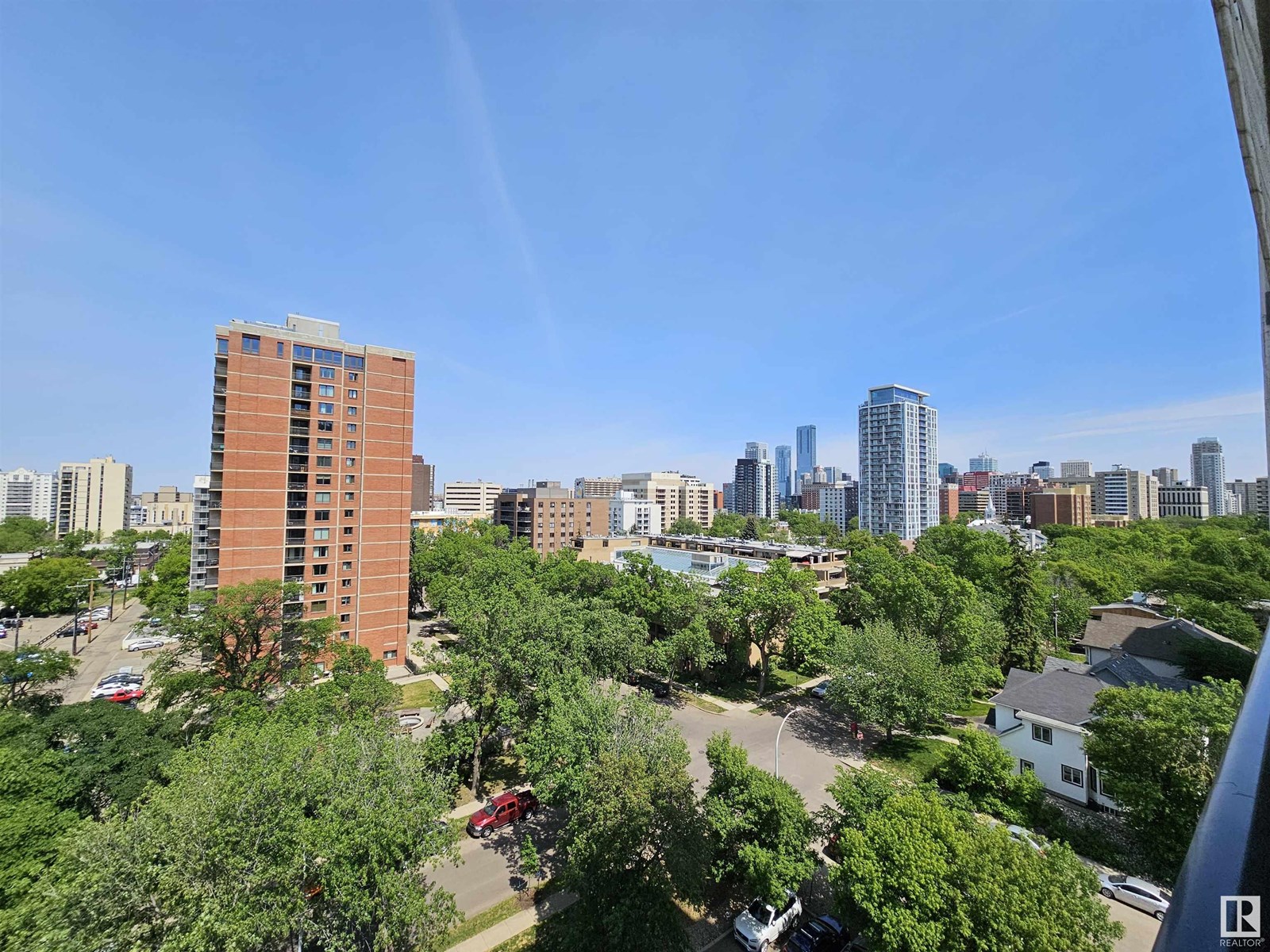 Photo 2 of 907 11307 99 Av Nw, Edmonton AB