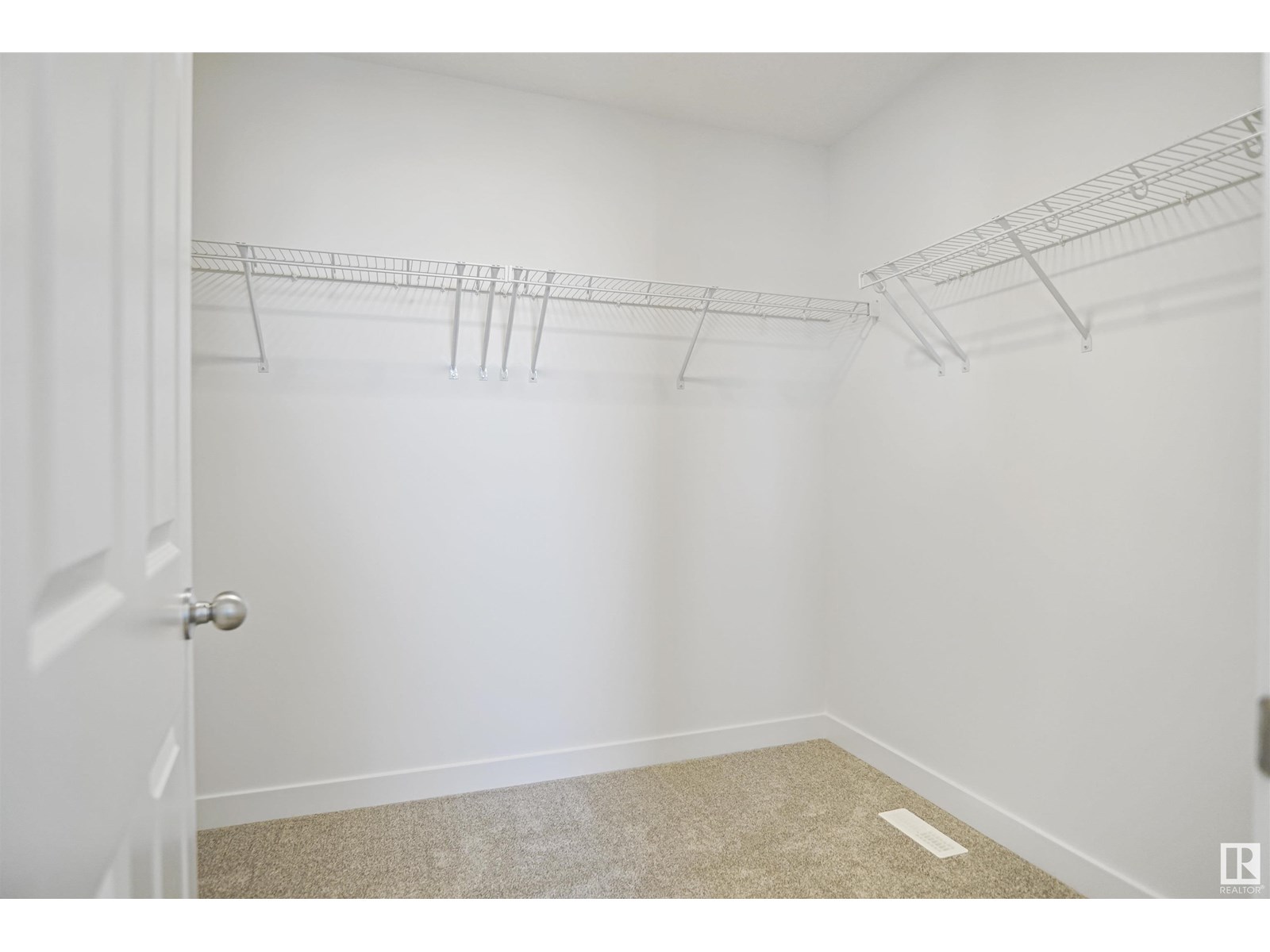 Photo 18 of 2266 194 A St Nw, Edmonton AB